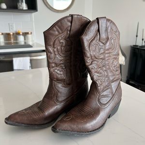 Steve Madden, Madden Girl dark brown cowgirl boots